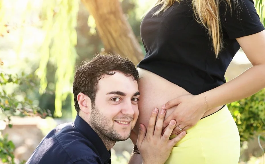 What is the right age for men to become fathers