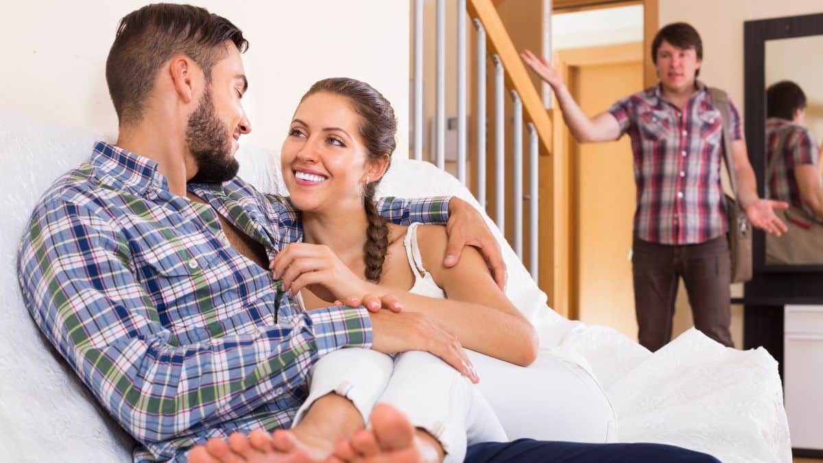 Signs of Cheating In A Relationship