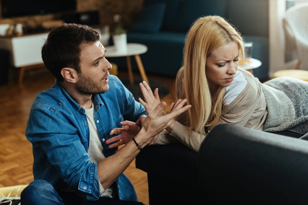 Self-Improvement Counselling in Gurgaon 23 couple with relationship difficulties having conflict while talking living room