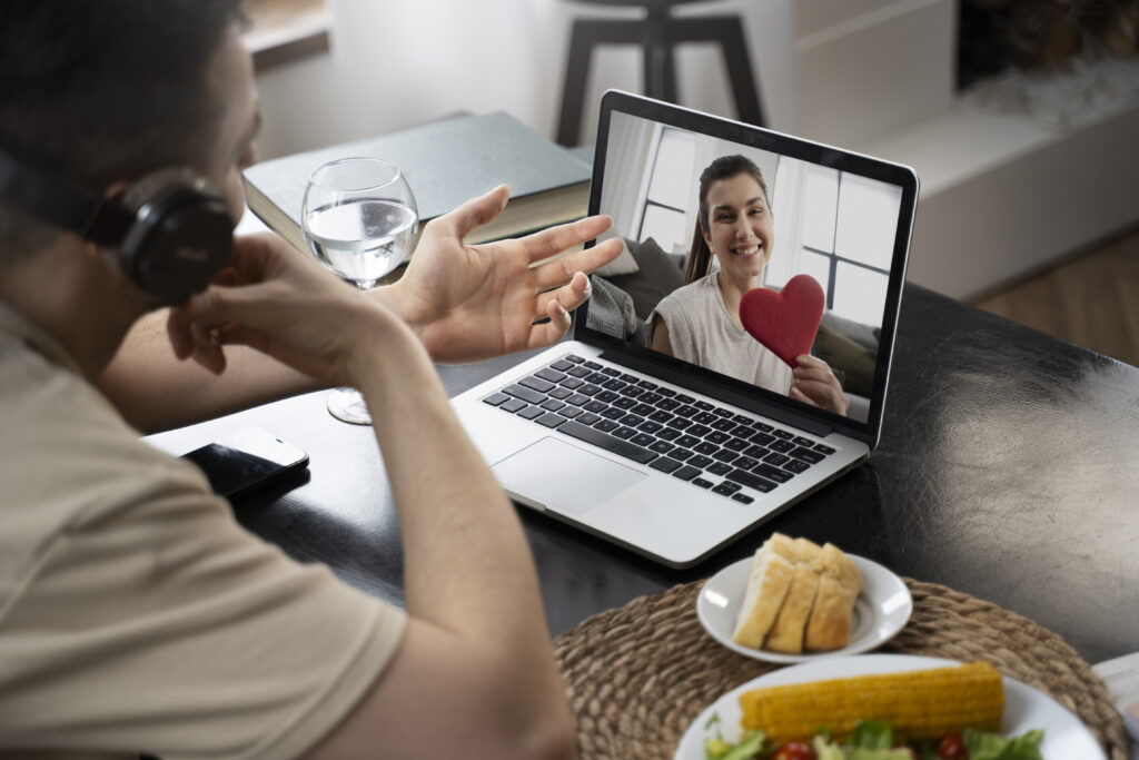 Online Counseling in Long Distance Relationships